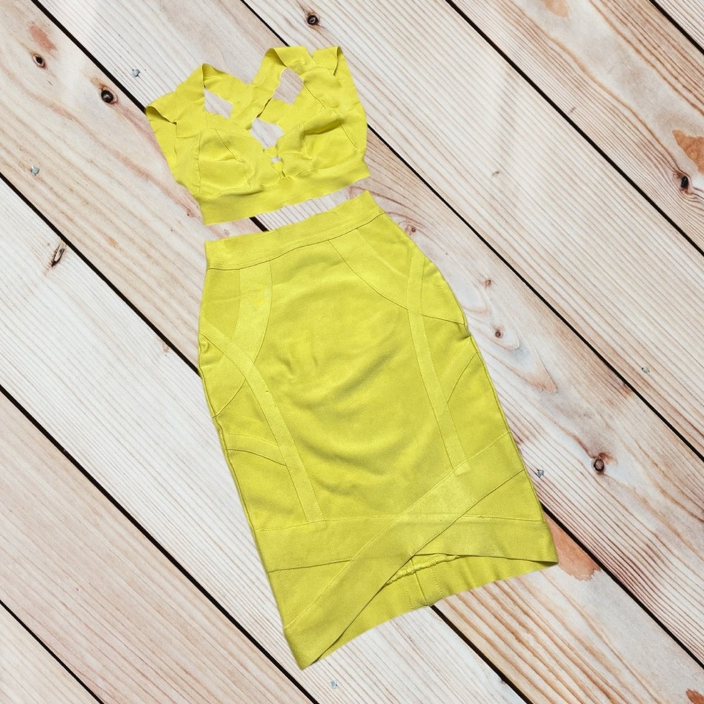 House of CB XS yellow bandage crop top & skirt set - Picture 2 of 14